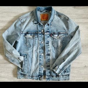 Levi's Mens Denim Trucker Jacket